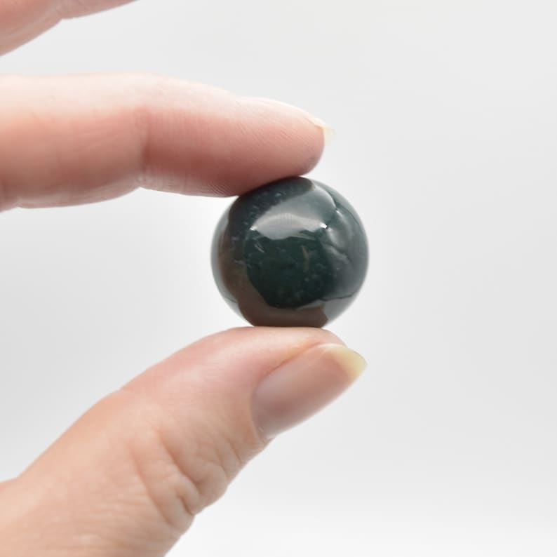 Moss Agate Sphere Ball - 2cm - 1 or 4 Count - Image 4