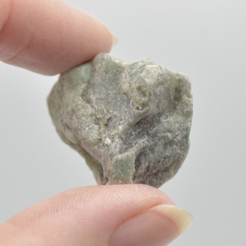 Raw Emerald Specimen Rocks - 2 Count - Image 3