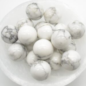 White Howlite Sphere Ball - 2cm - 1 or 4 Count