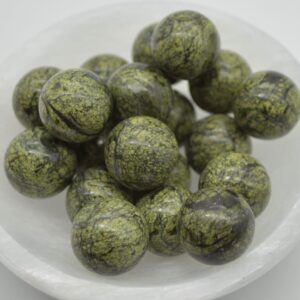 Serpentine Sphere Ball - 2cm - 1 or 4 Count