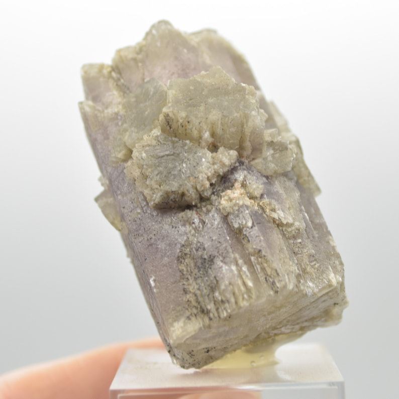 Raw Aragonit Pesquera Specimen Rock - 96 grams - Image 3