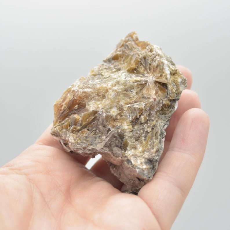 Raw Daisy Bed Gypsum Specimen Rock - 85 grams - Image 5