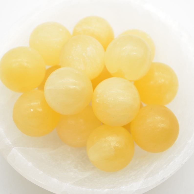 Aragonite Sphere Ball - 2cm - 1 or 4 Count
