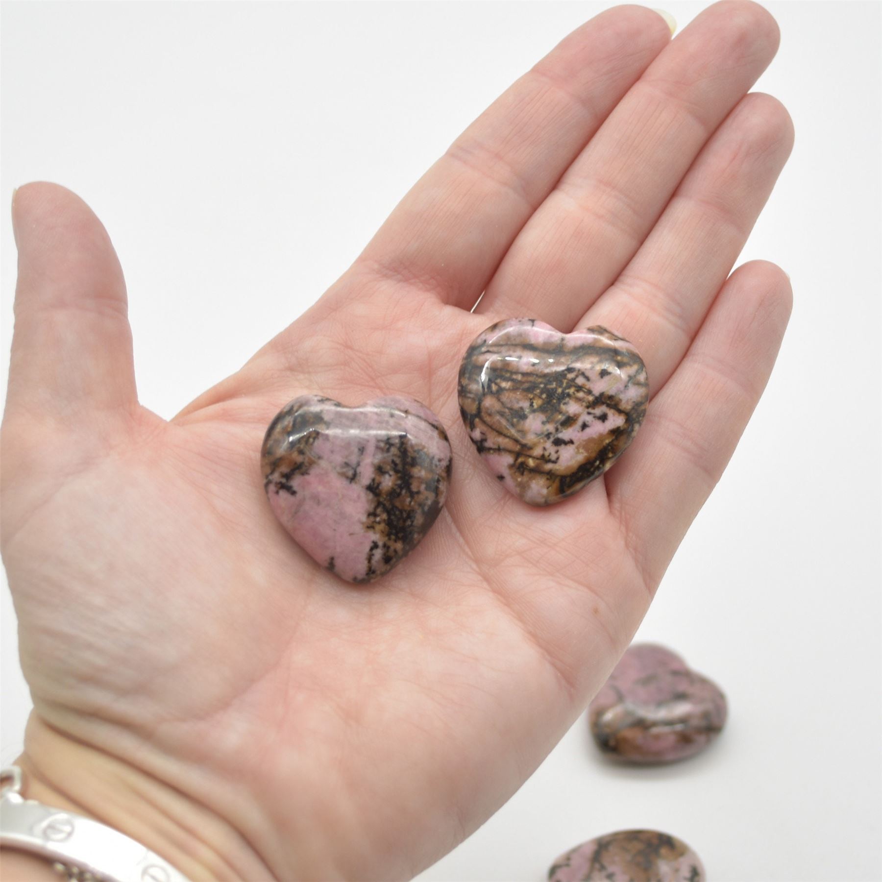 Black Line Rhodonite Heart - 3cm - 1 Count - Image 6