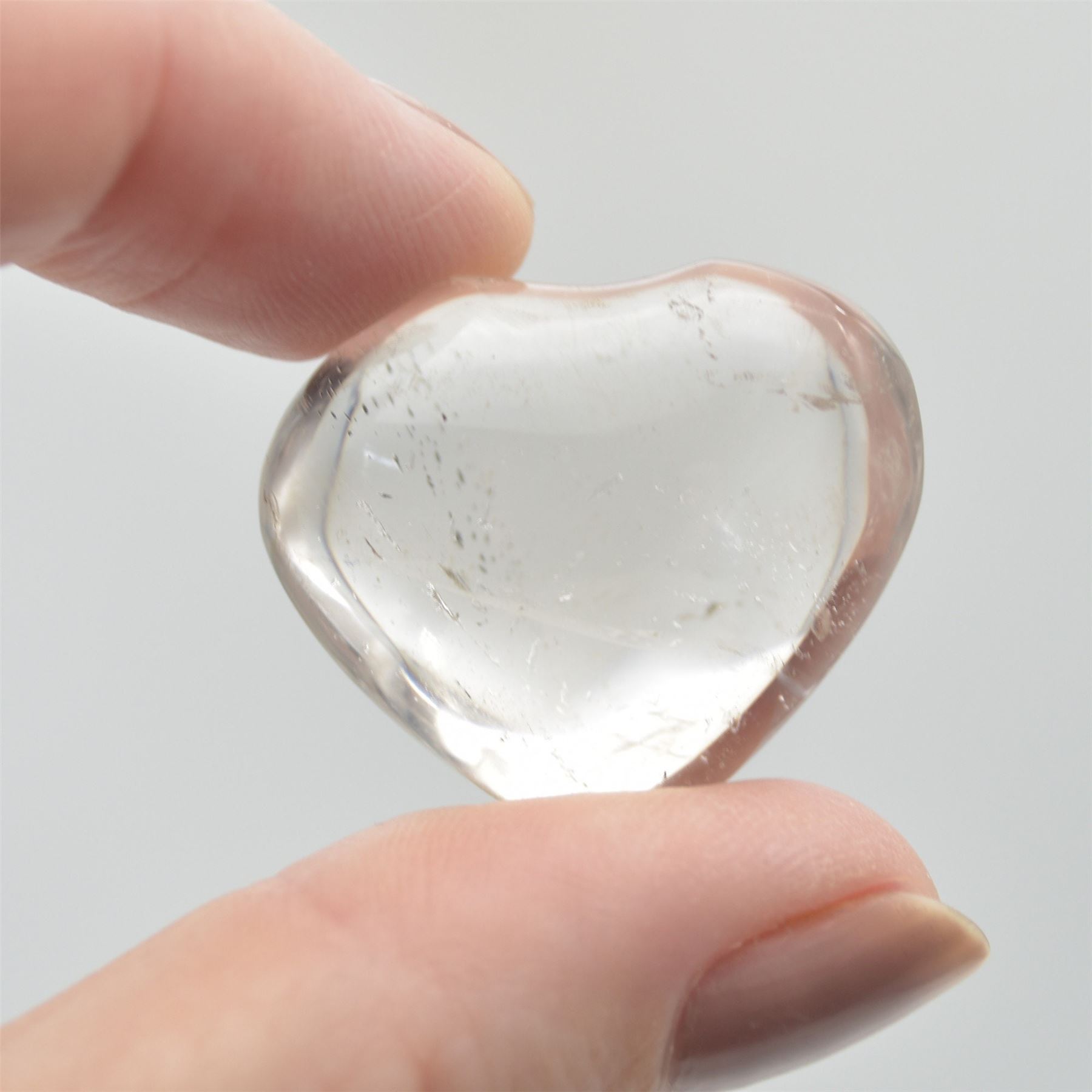 Pale Smoky Quartz Puffy Heart - 3cm - 1 Count - Image 4