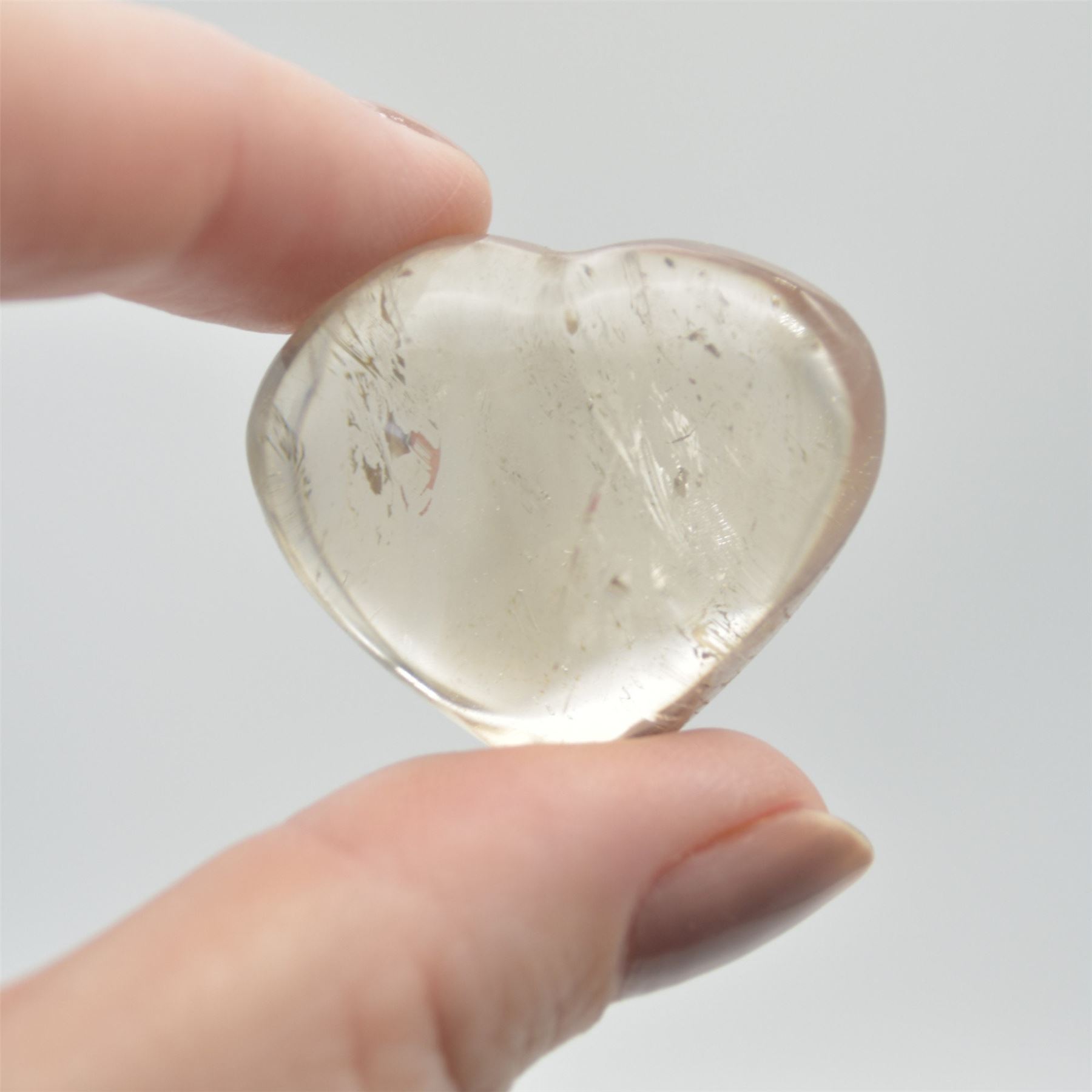 Pale Smoky Quartz Puffy Heart - 3cm - 1 Count - Image 3