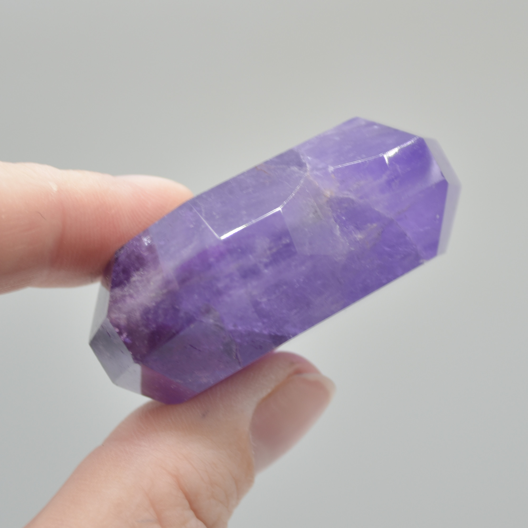 Amethyst Gemstone Faceted Heart - 4.7cm #05 - Image 3