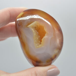 Agate Crystal Geode - 1 Count - 147 grams - 5.5cm x 4cm - #03
