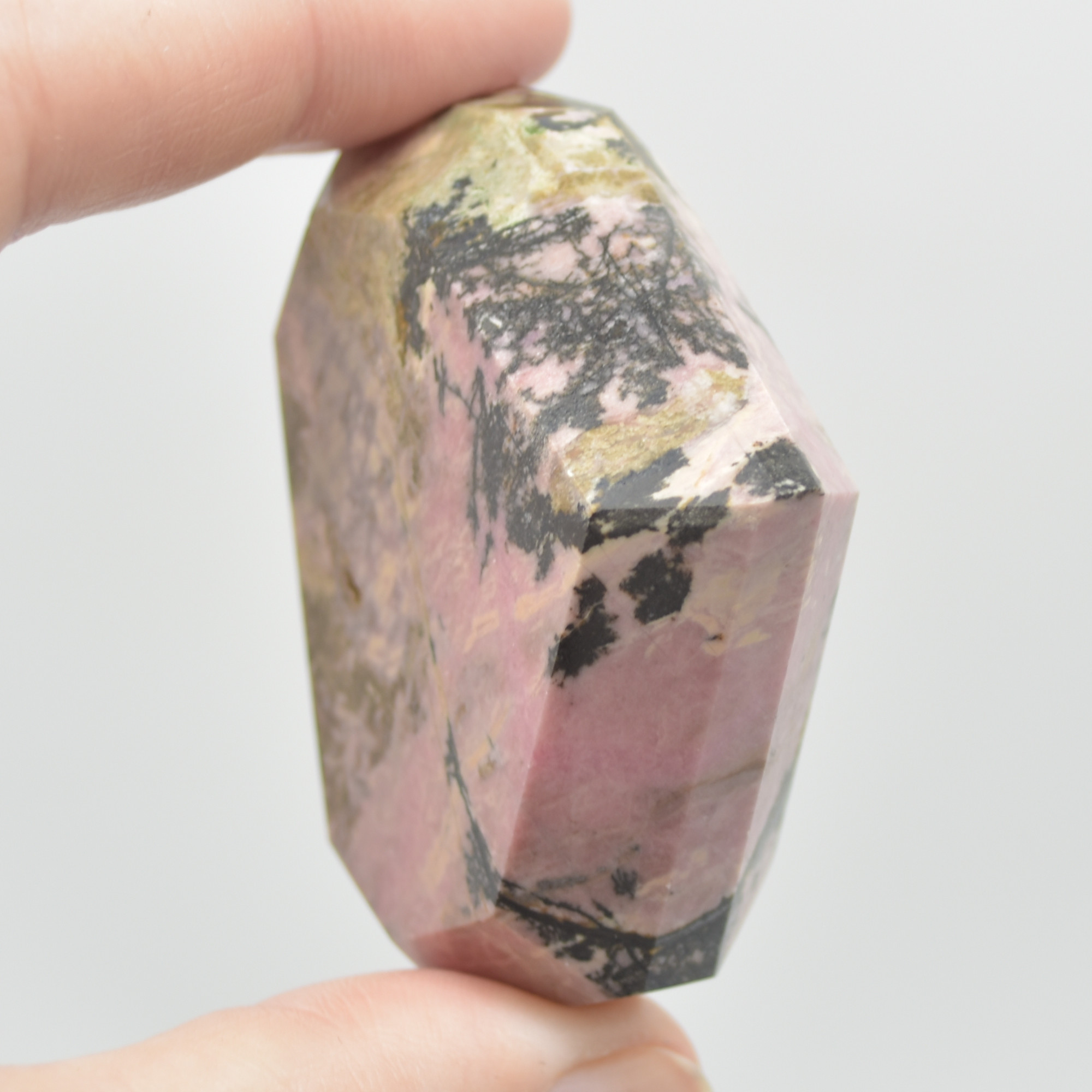 Rhodonite Gemstone Faceted Heart - 5cm #02 - Image 5