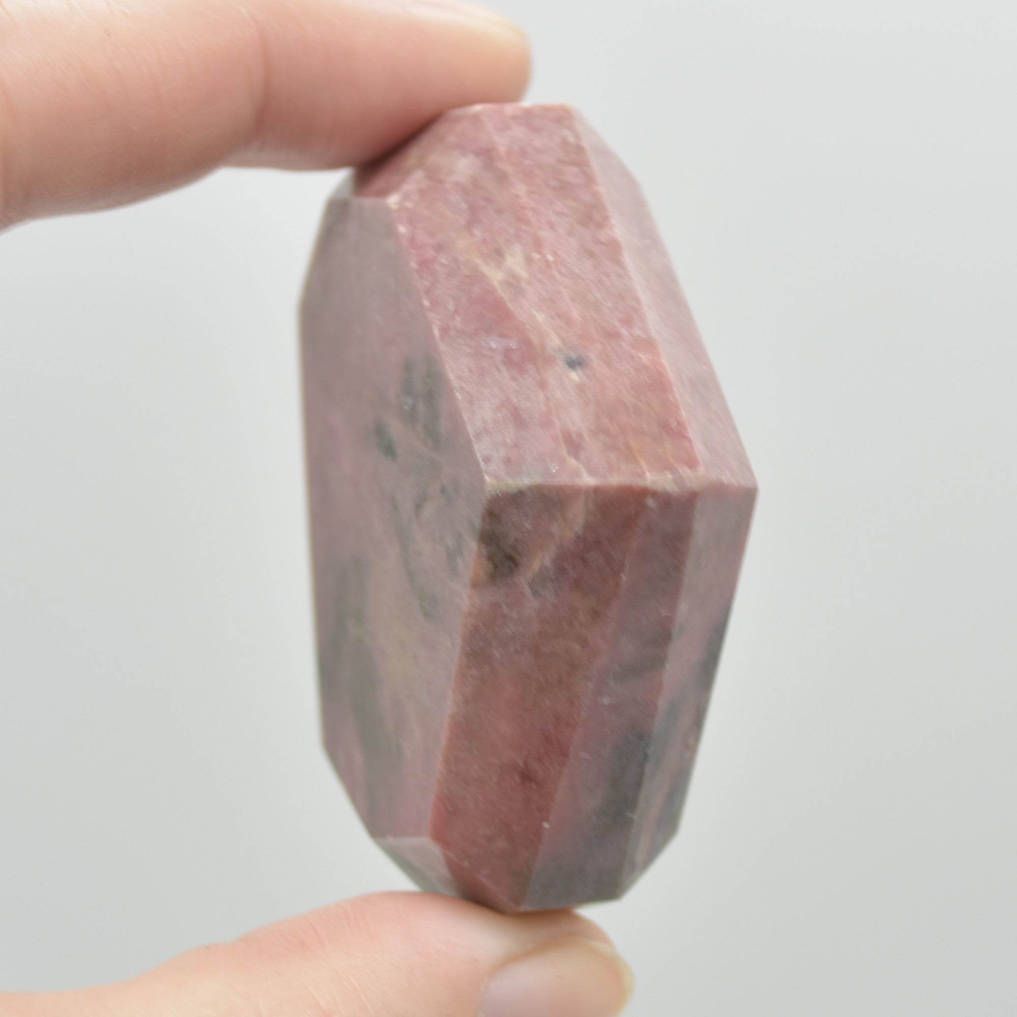 Rhodonite Gemstone Faceted Heart - 5cm #03 - Image 5