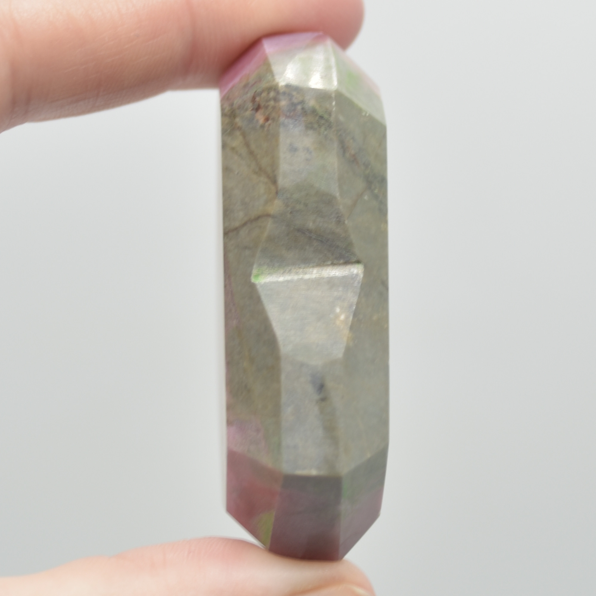 Rhodonite Gemstone Faceted Heart - 5cm #07 - Image 4