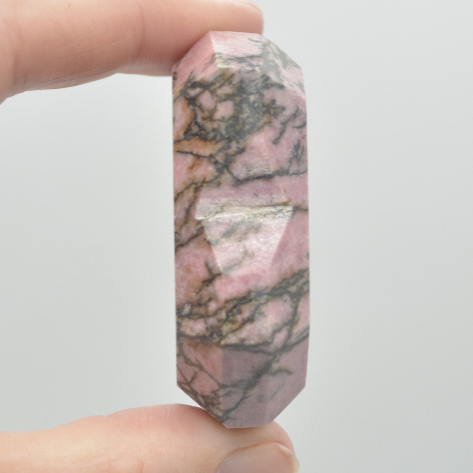 Rhodonite Gemstone Faceted Heart - 5cm #09 - Image 4