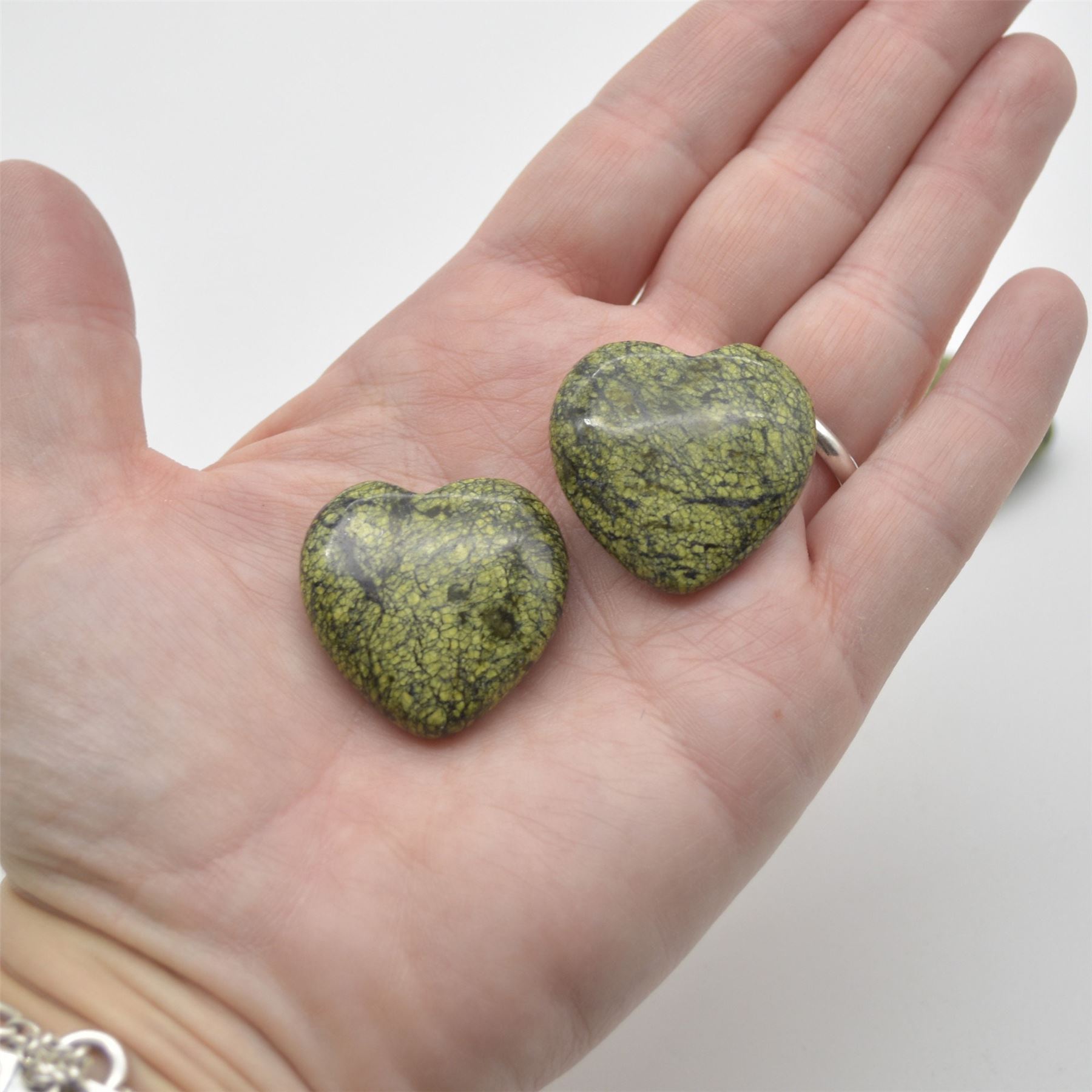 Serpentine Heart - 3cm - 1 Count - Image 5