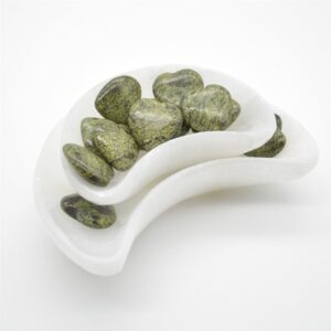Serpentine Heart - 3cm - 1 Count