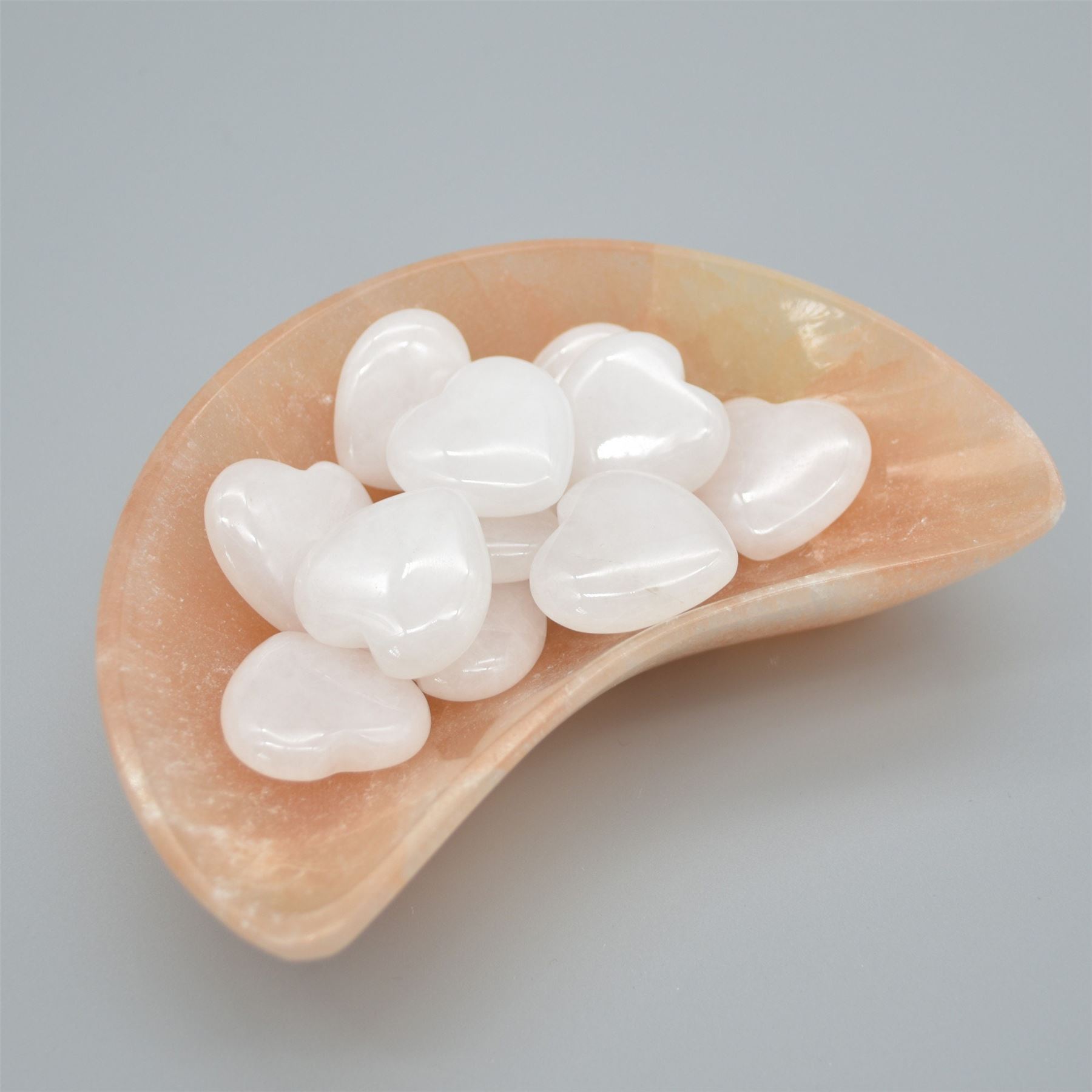 White Snow Jade Heart - 3cm - 1 Count