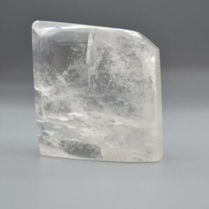 Clear Quartz Freeform / Free Form - 9cm x 8cm x 3cm - 551 grams