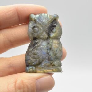 Labradorite Owl - 28 grams - 4.5cm x 2.5cm  x 1cm - #011