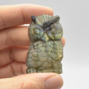 Labradorite Owl - 23 grams - 4.5cm x 2.5cm  x 1cm - #09