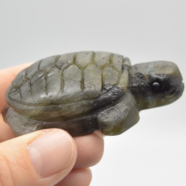 Labradorite Turtle - 6.5cm x 4cm x 2.5cm - 81 grams - Image 3