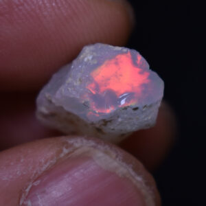 Ethiopian Welo Rough Opal Top Grade Specimen - 6.6ct weight #46