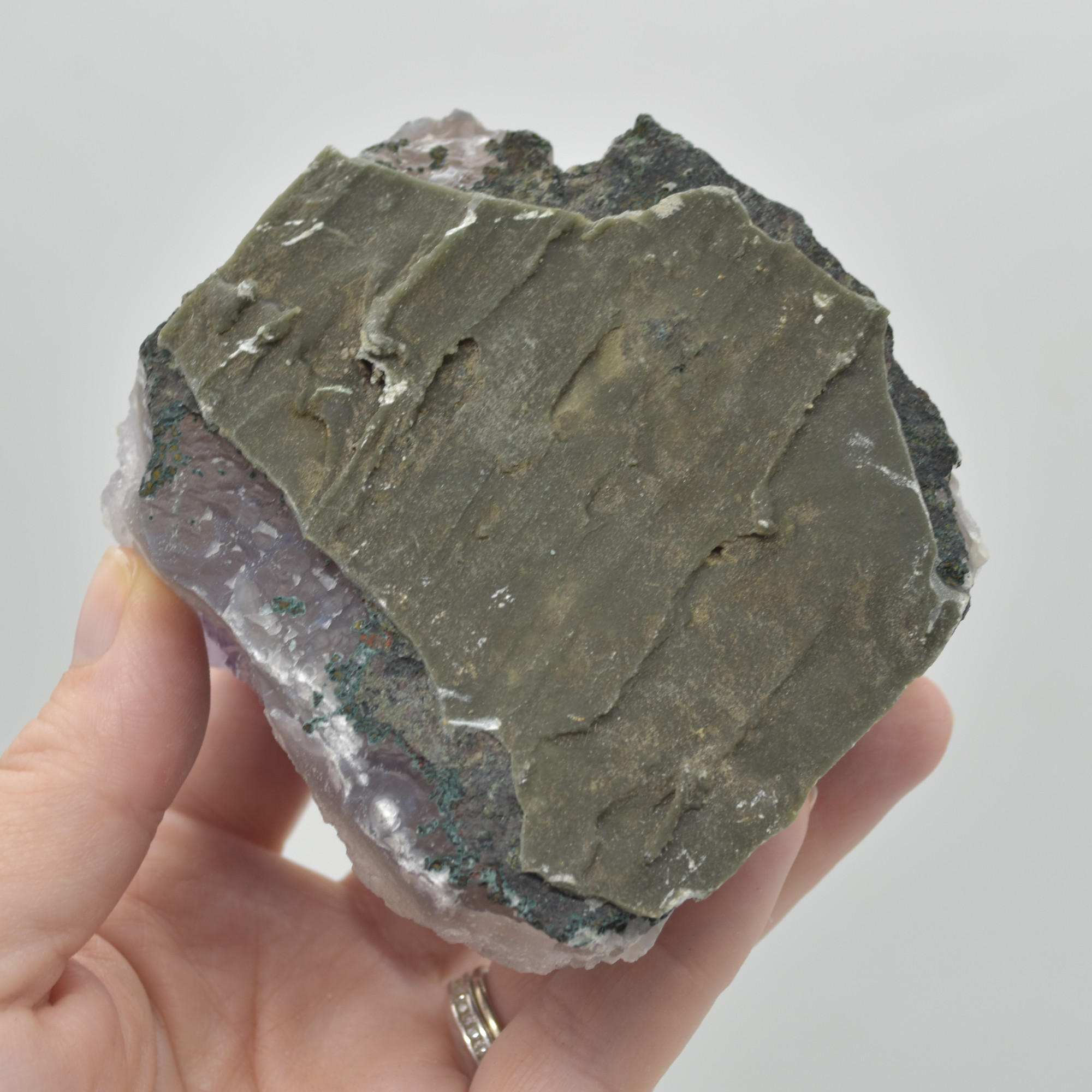 Amethyst Raw Cluster - 517 grams #08 - Image 7