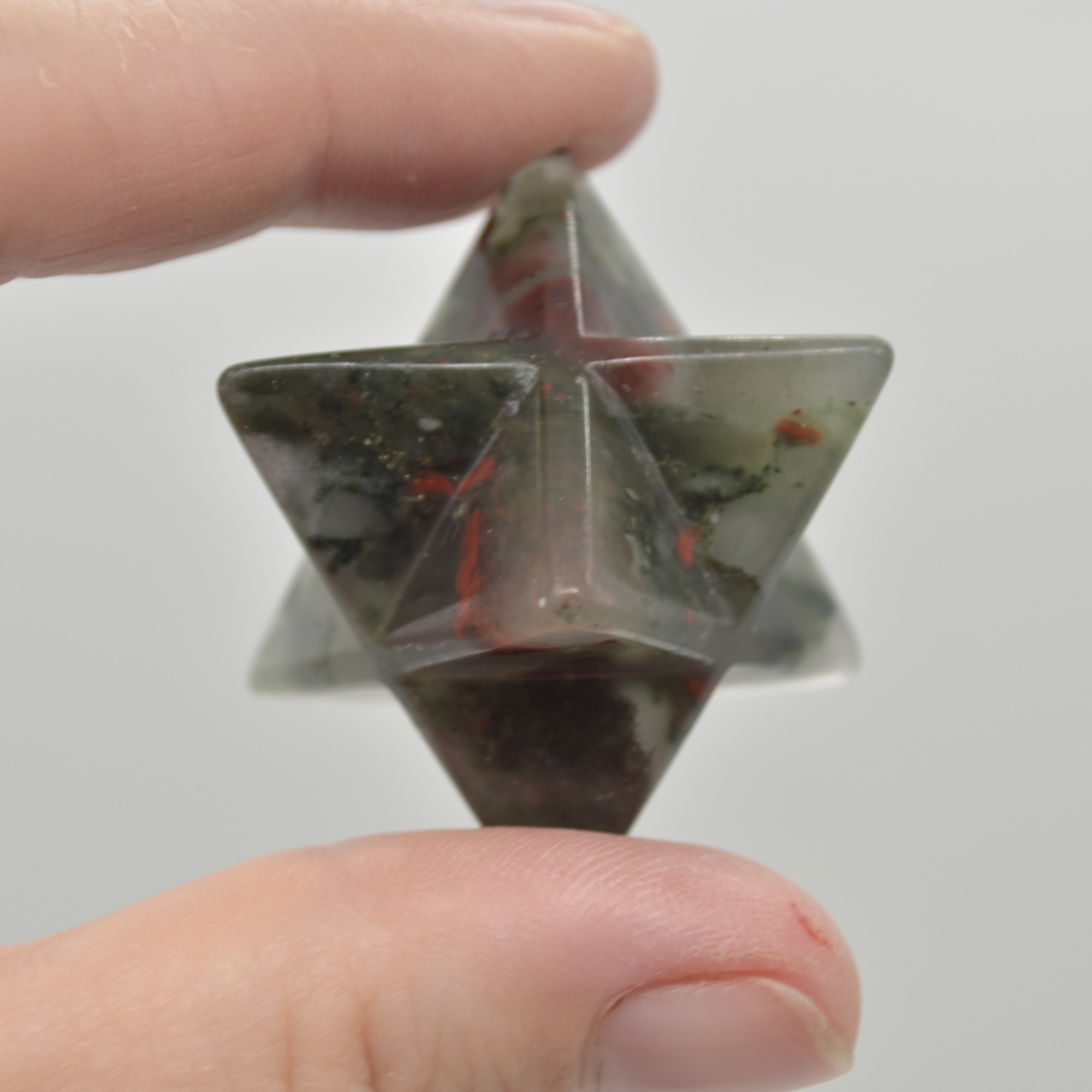 African Blood Jasper Gemstone Crystal Merkaba Carved Star - 2.5cm - 1 Count - Image 3