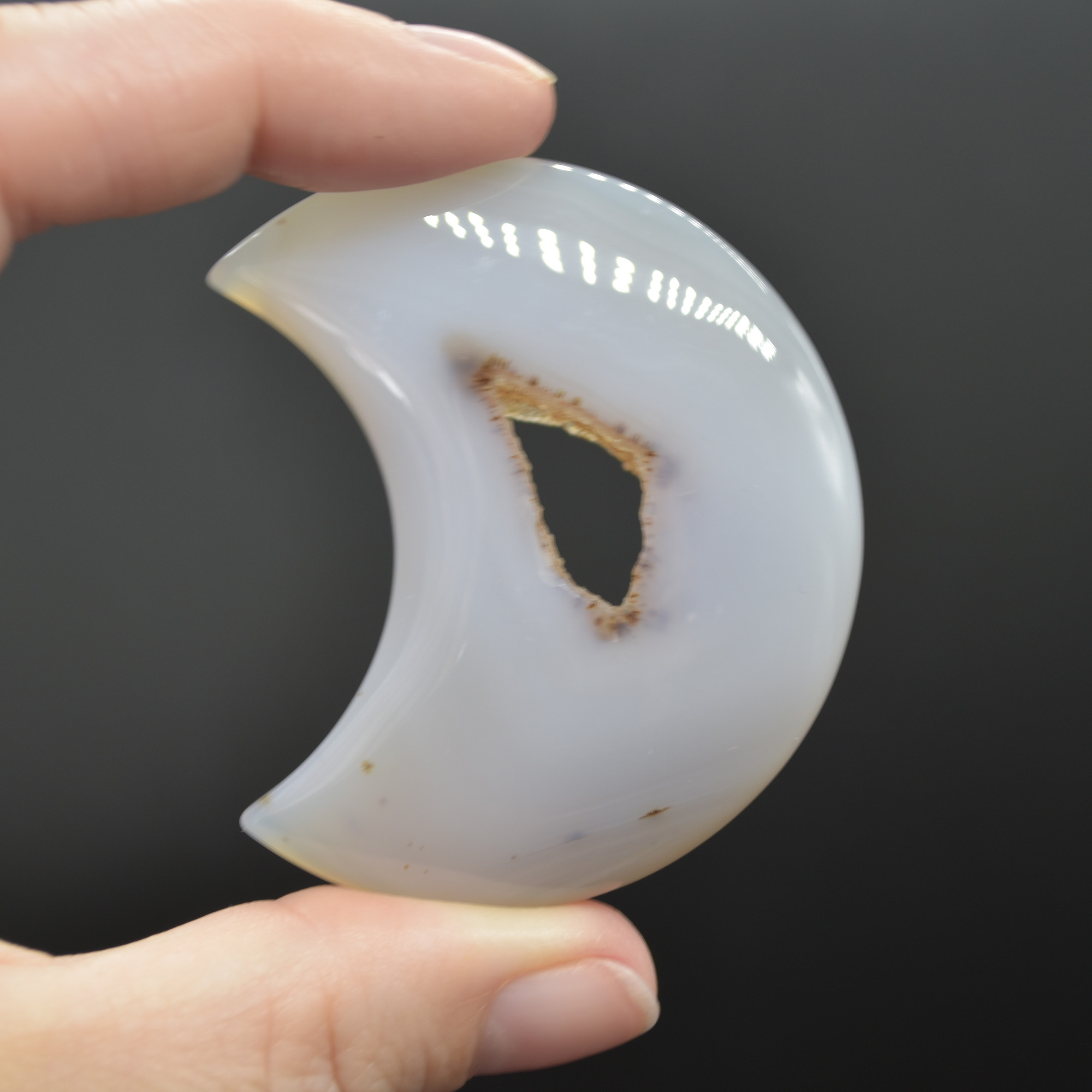 Druzy Agate Carved Crescent Moon - 5.4cm #04 - Image 3