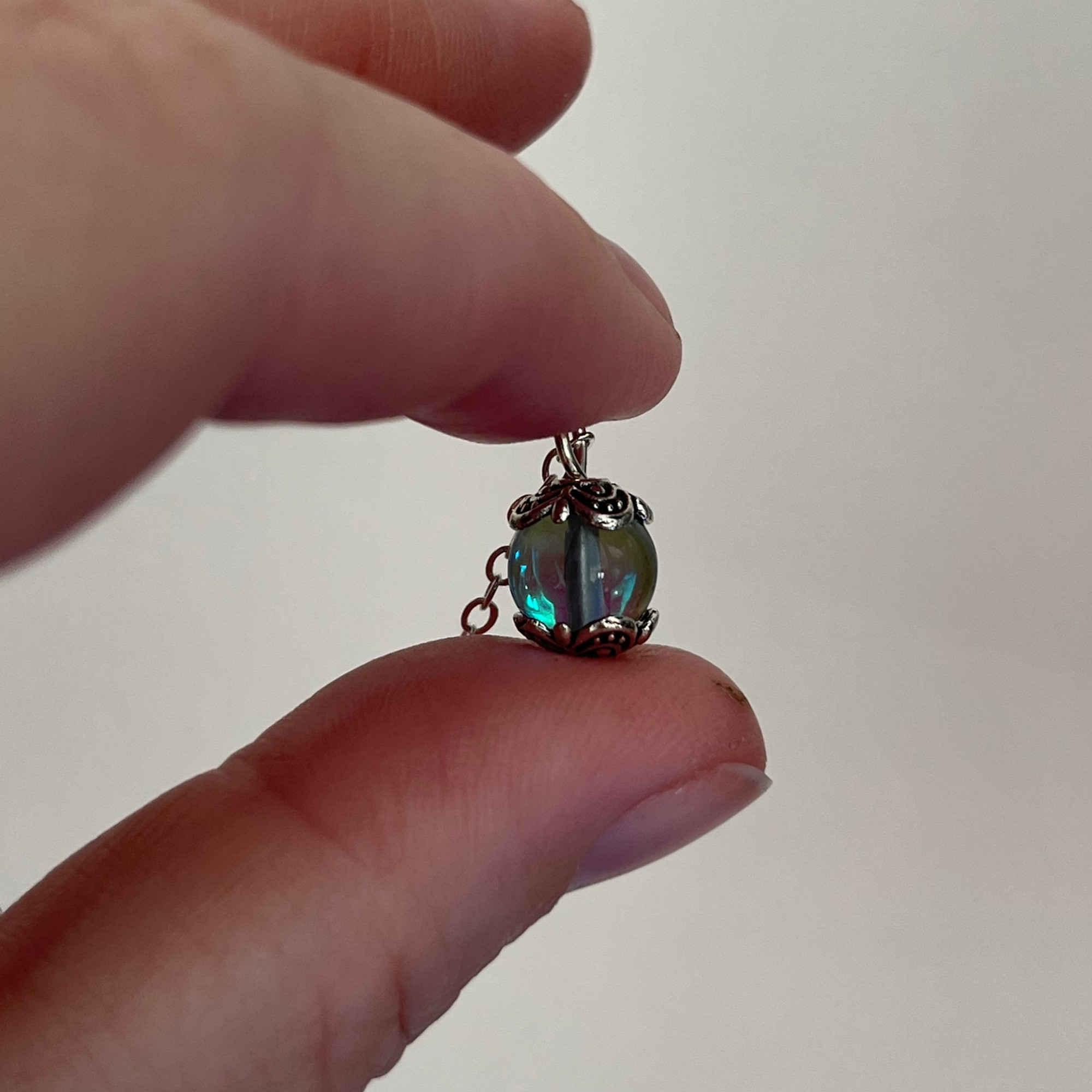 Green Aventurine Faceted Crystal Pendulum - 1 Count - 7cm - Image 7