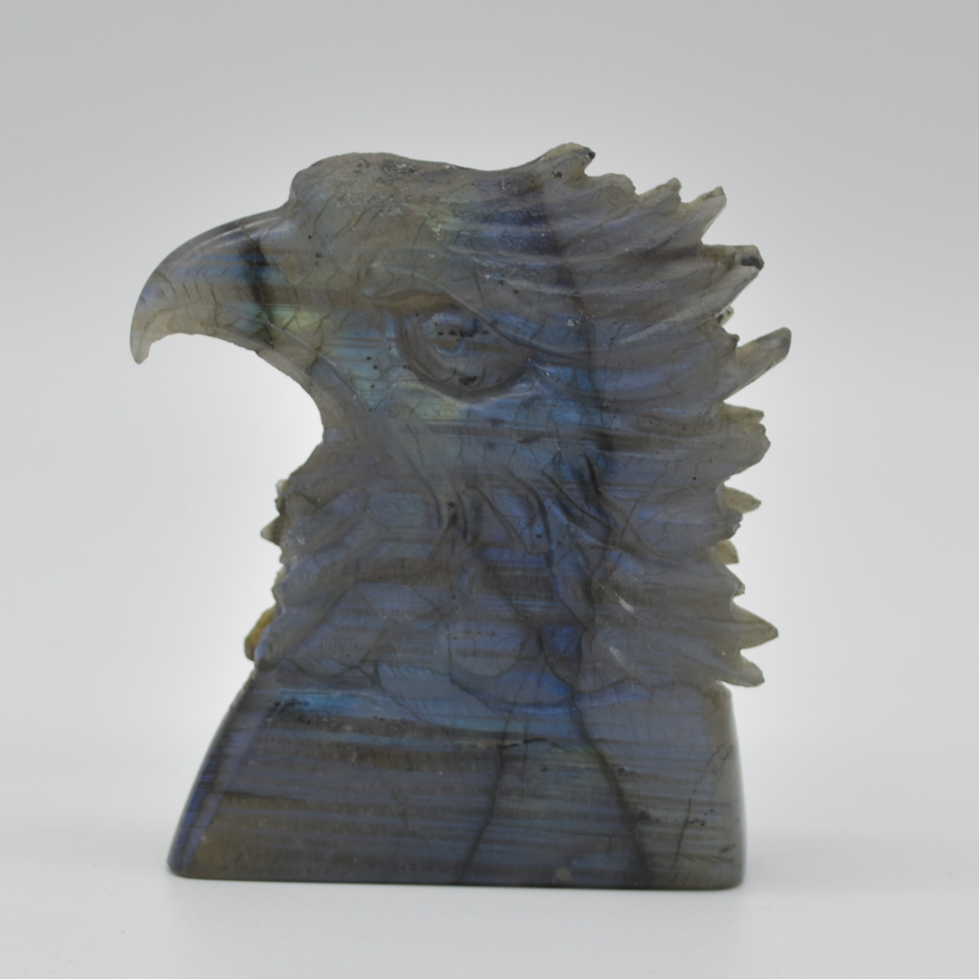 Labradorite Flat Crystal Eagle Head - 8cm x 6cm x 2cm - 154 grams # 01 - Image 3