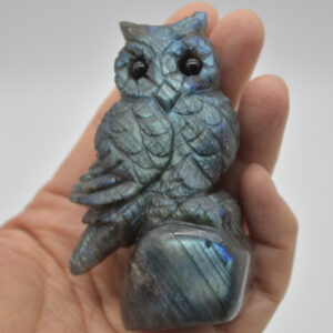 Labradorite Crystal Owl on Rock - 7.5cm x 4.5cm x 3cm - 136 grams #02