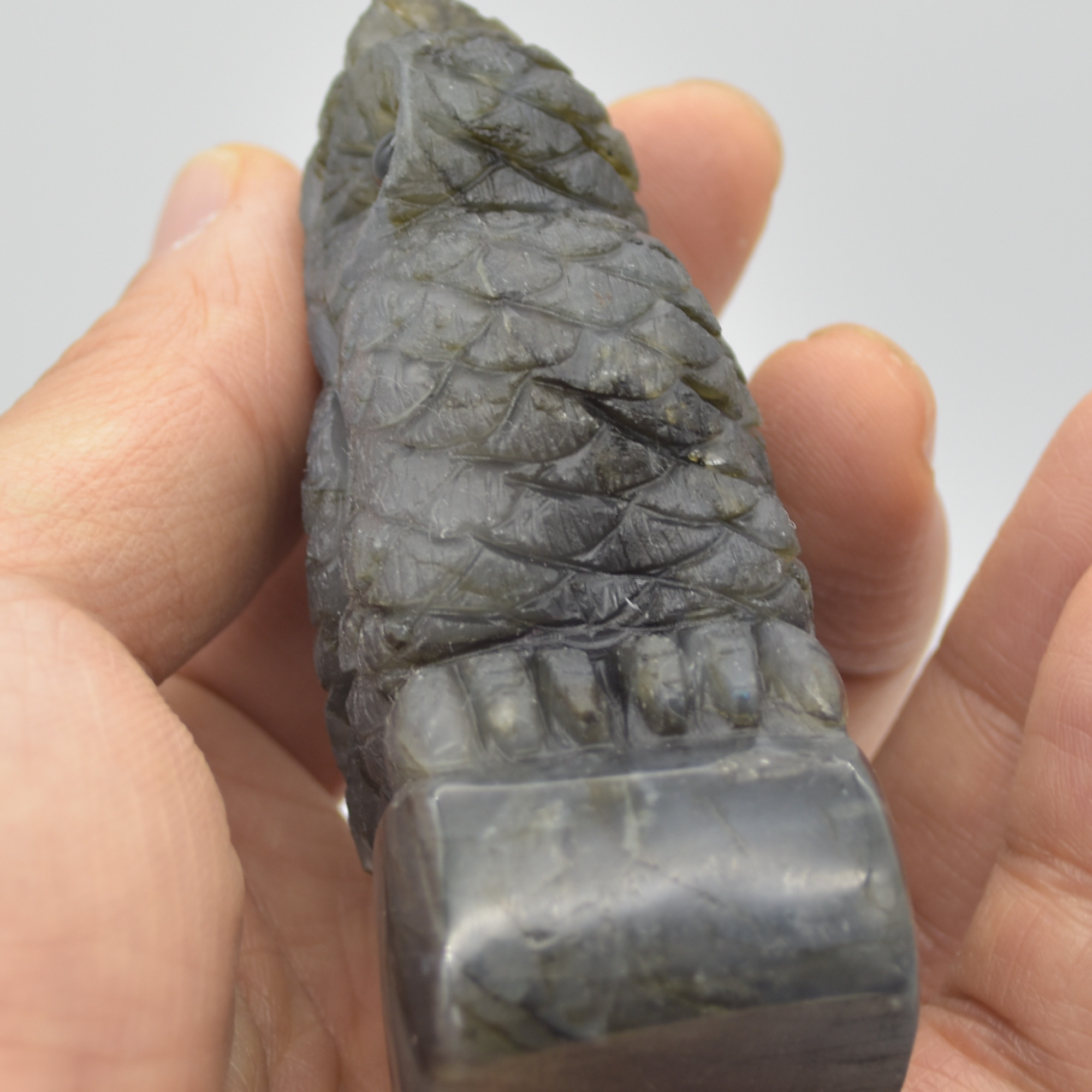 Labradorite Crystal Owl on Rock - 7.5cm x 4.5cm x 3cm - 136 grams #10 - Image 7