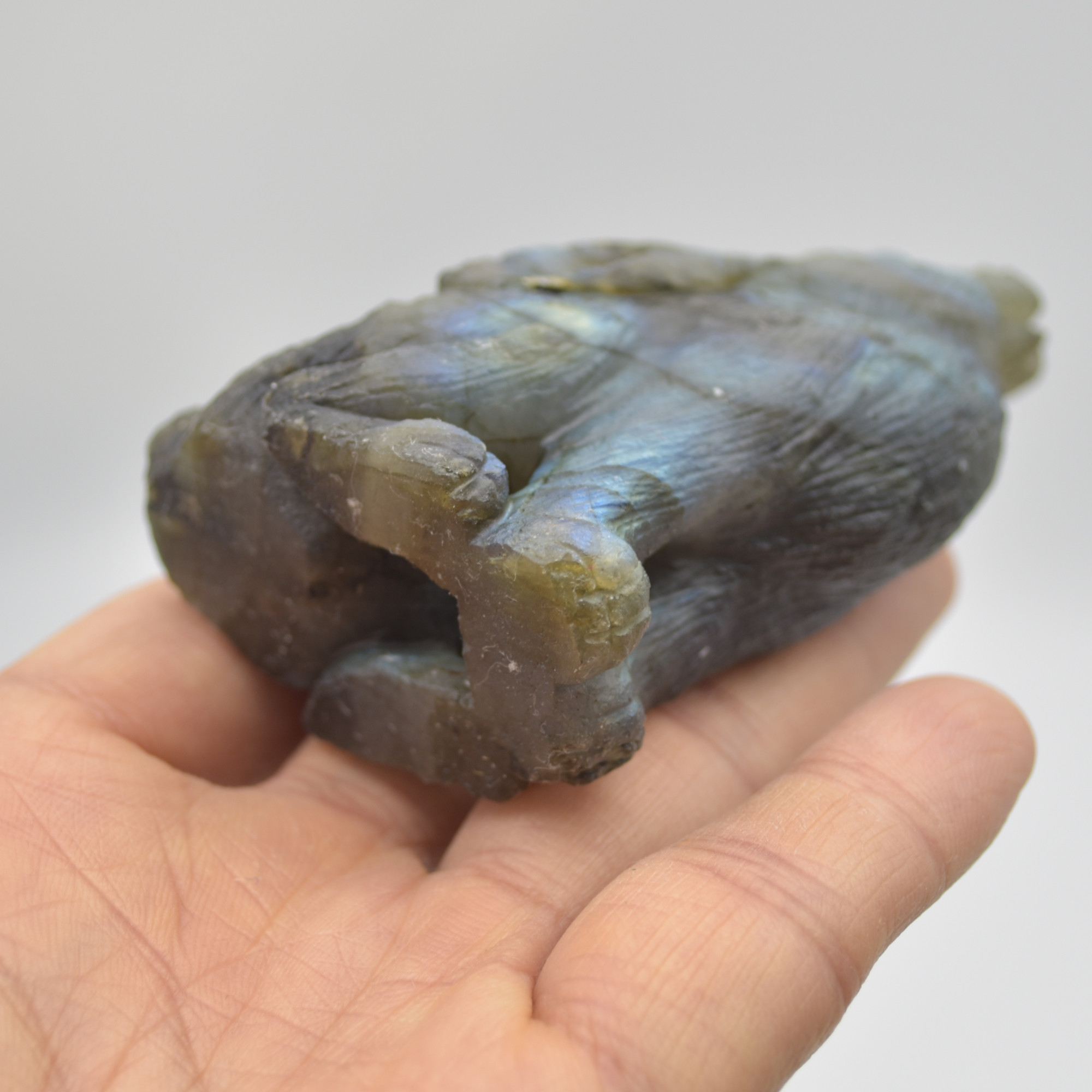 Labradorite Crystal Rabbit Hare - 8cm x 5.5m x 3cm - 133 grams #04 - Image 2