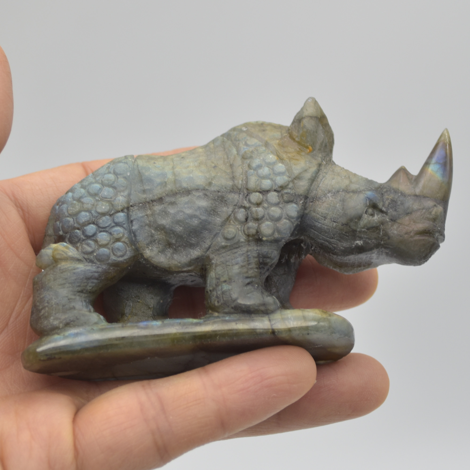 Labradorite Crystal Rhinoceros - 5.5cm x 9.5cm x 3cm - 161 grams #01