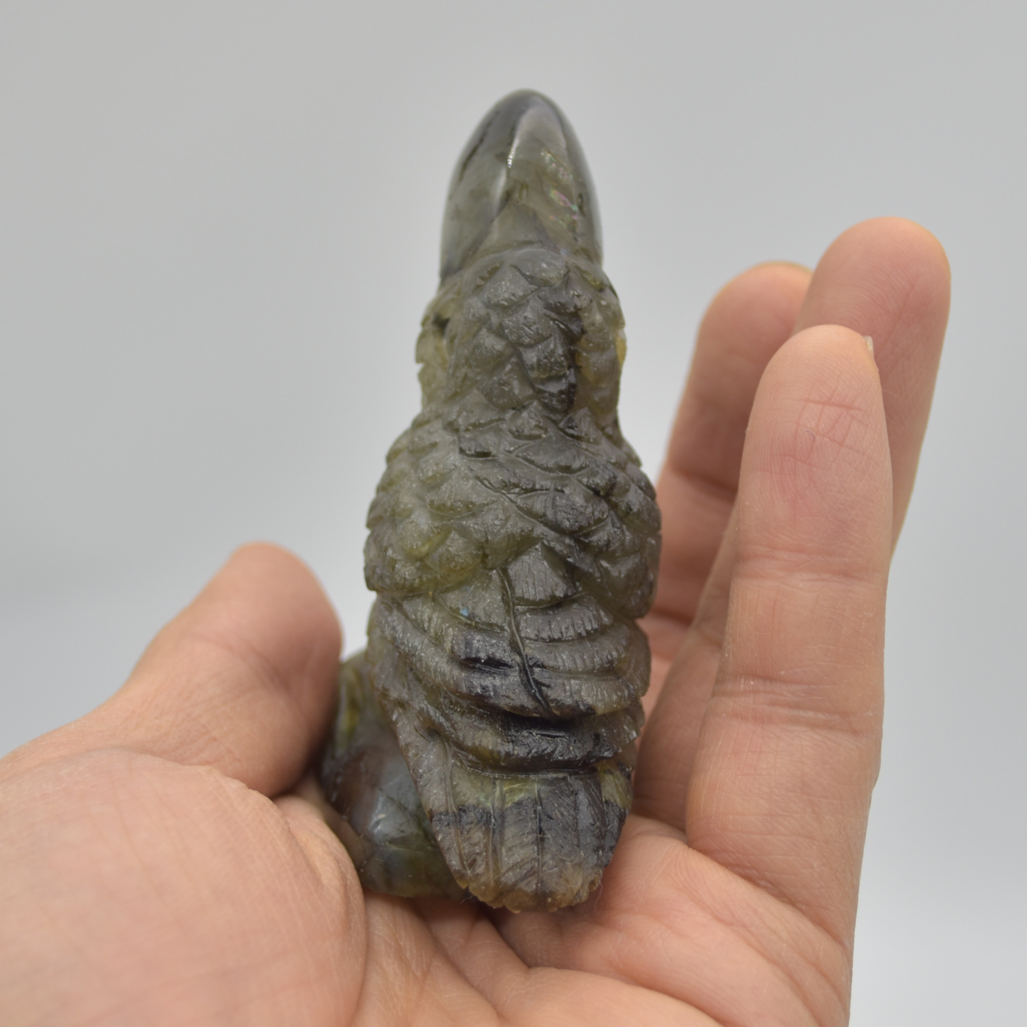 Labradorite Crystal Toucan on Rock - 7cm x 6cm x 3cm - 112 grams #03 - Image 2