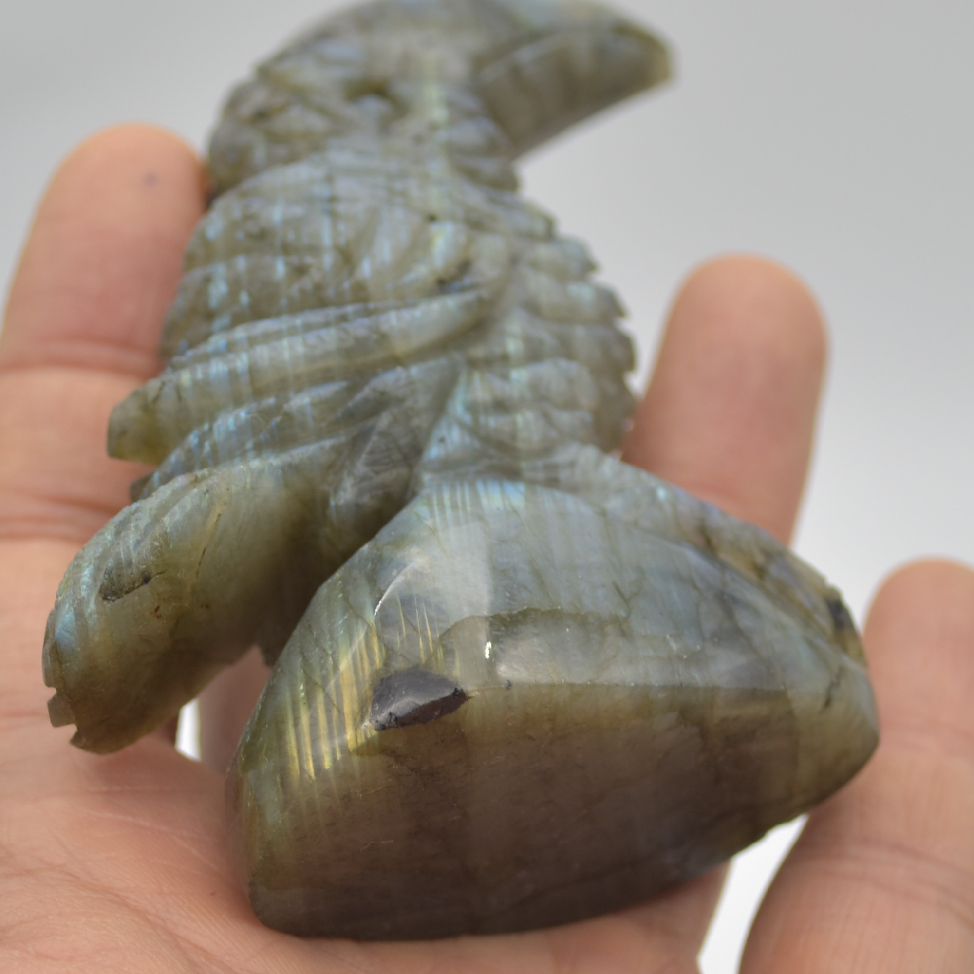 Labradorite Crystal Toucan on Rock - 9cm x 8.5cm x 3cm - 183 grams #04 - Image 4