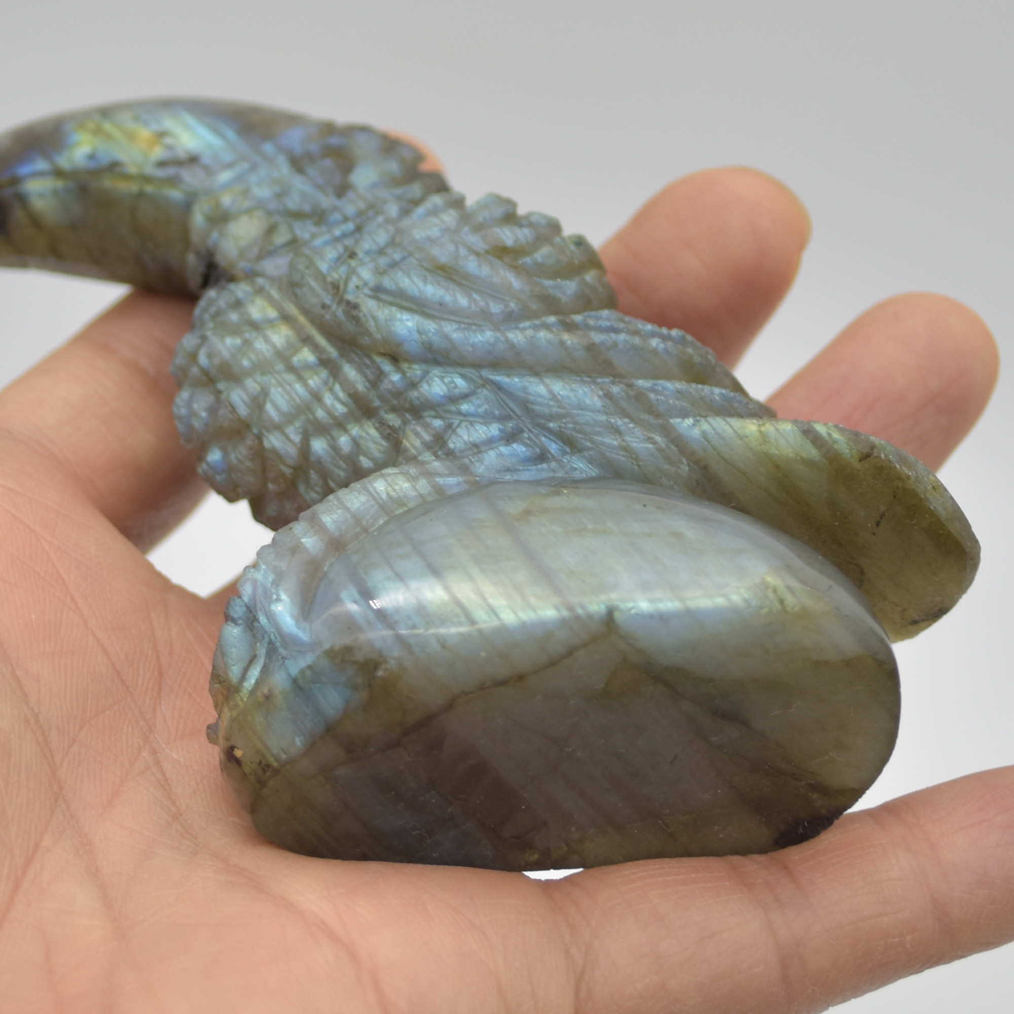 Labradorite Crystal Toucan on Rock - 9cm x 8.5cm x 3cm - 183 grams #04 - Image 7