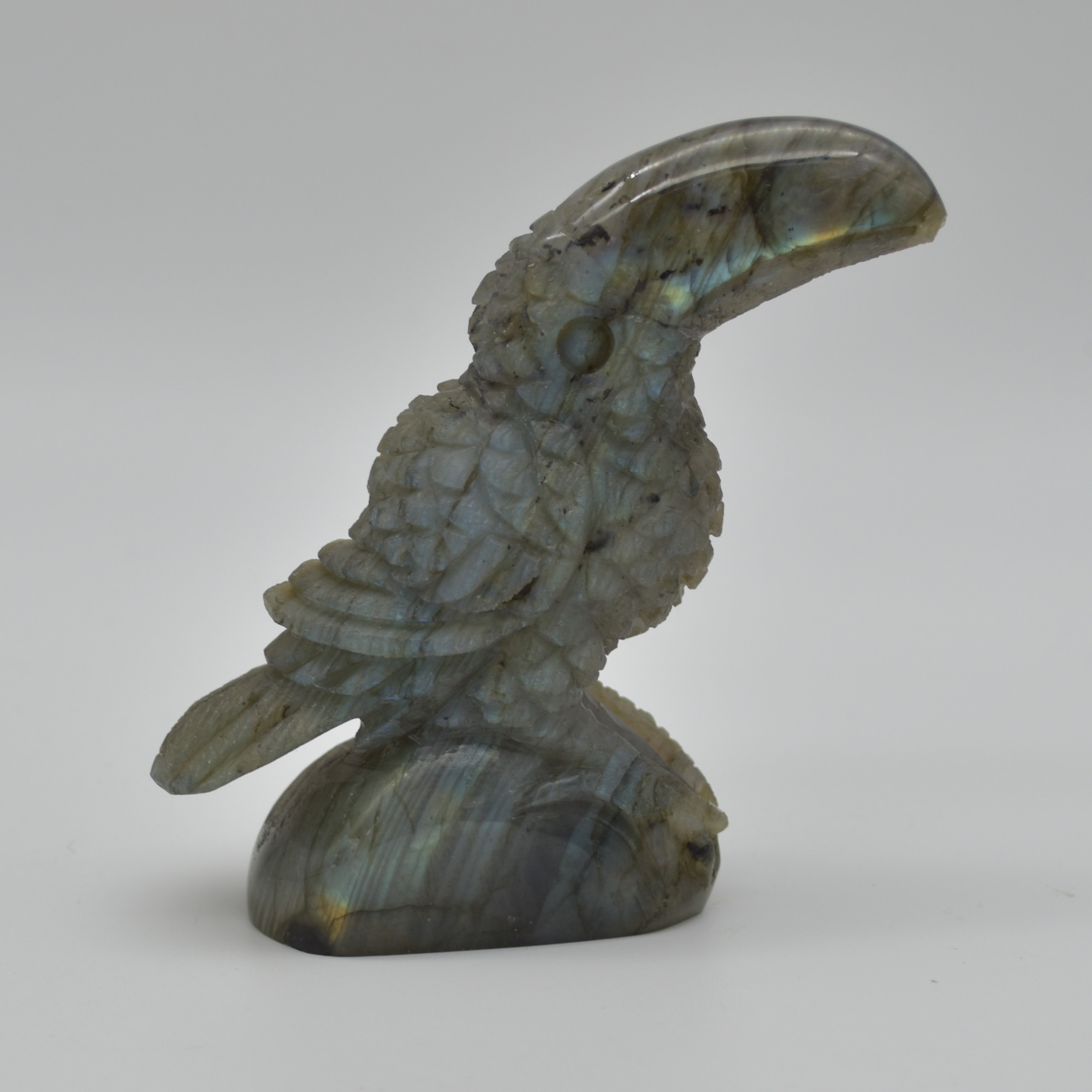 Labradorite Crystal Toucan on Rock - 9cm x 8.5cm x 3cm - 183 grams #04 - Image 5
