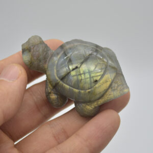 Labradorite Crystal Turtle - 2cm x 5.5cm x 4cm - 47 grams #01