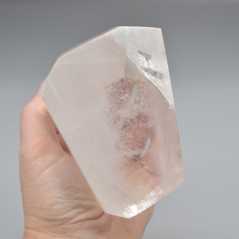 Clear Quartz Freeform, Free Form - 7cm x 9.5cm x 7cm - 708 grams - Image 5