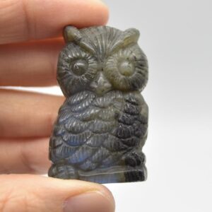 Labradorite Owl - 31 grams - 4.5cm x 2.5cm  x 1.3cm - #015