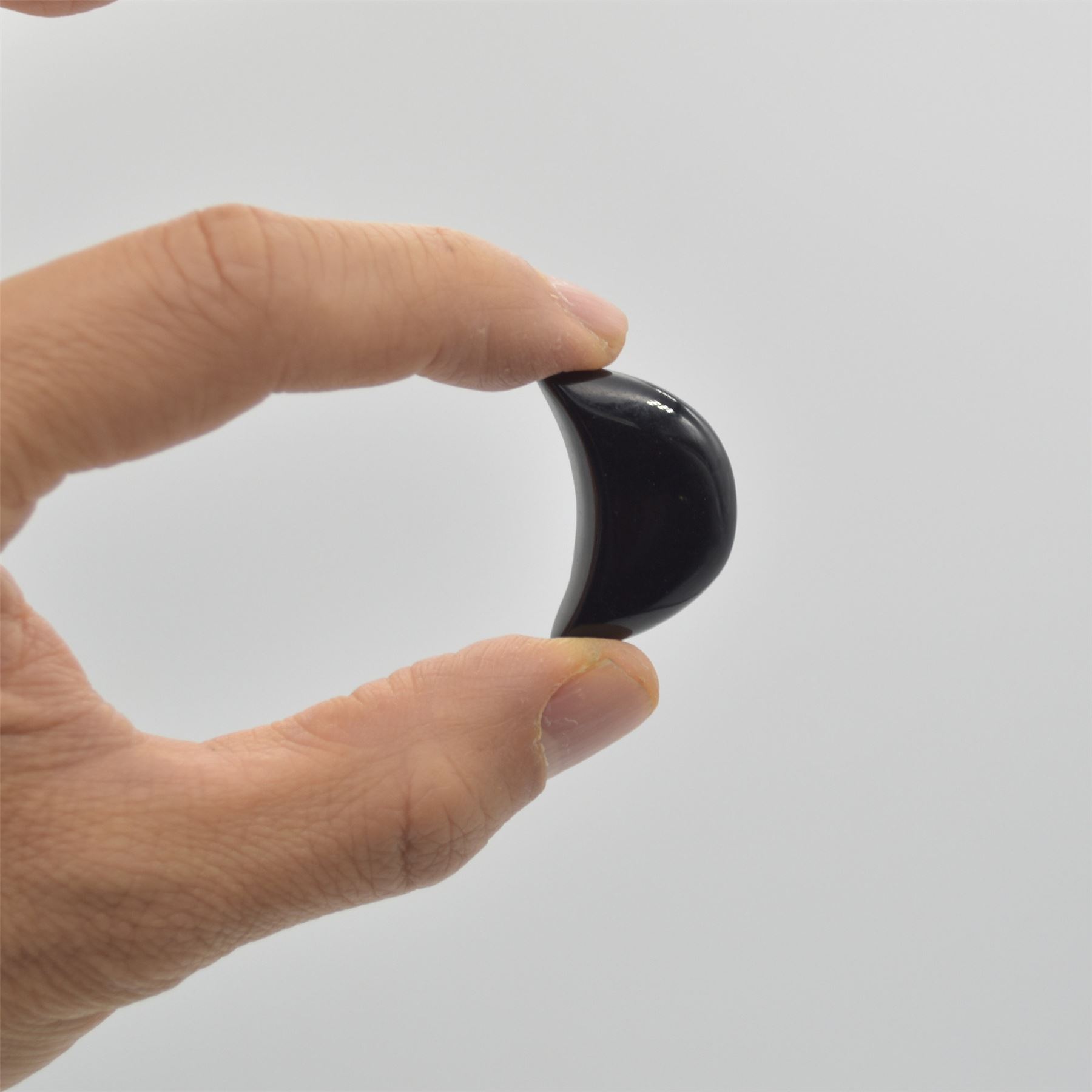 Black Sheen Obsidian Moon - 3cm - Image 3