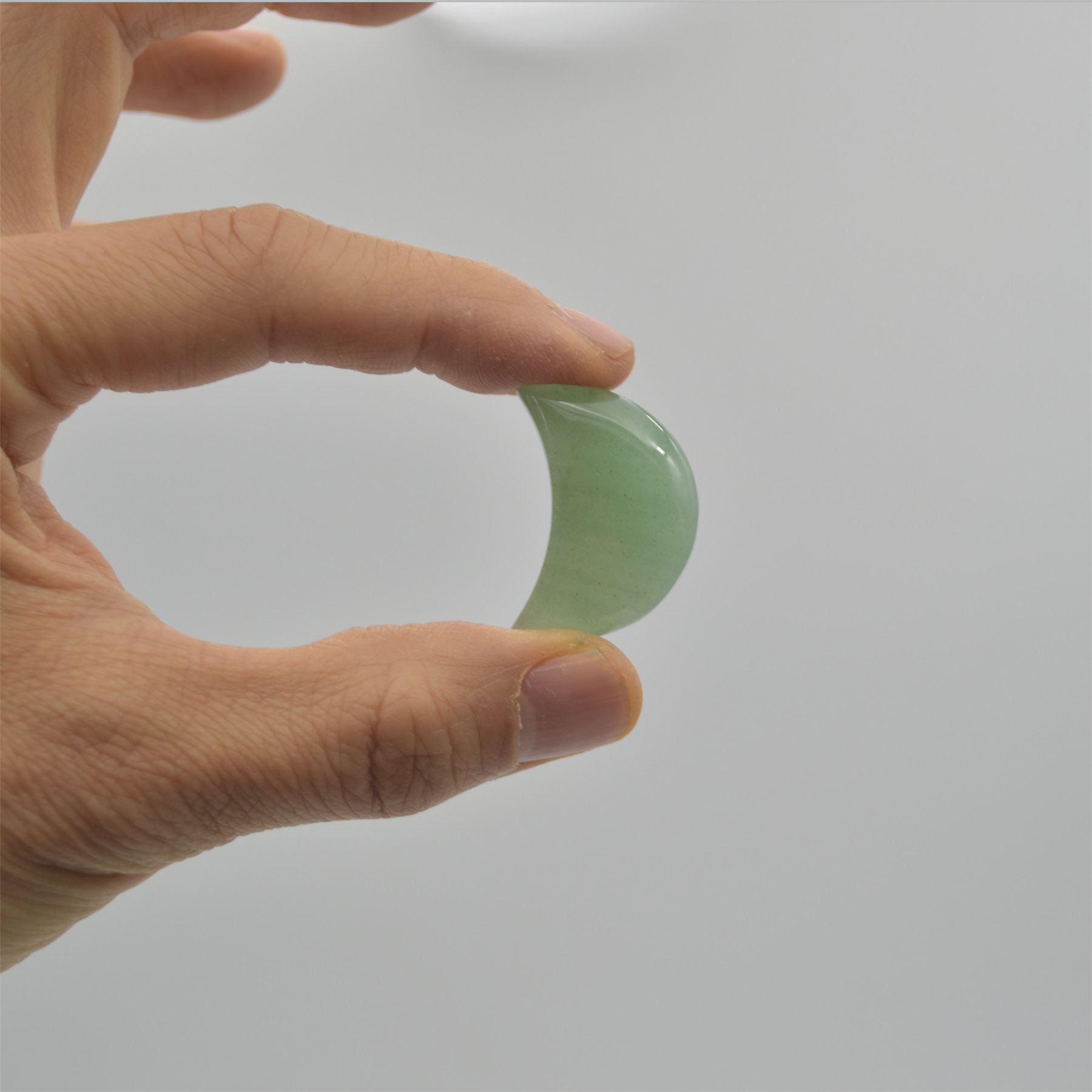 Green Aventurine Moon - 3cm - Image 3