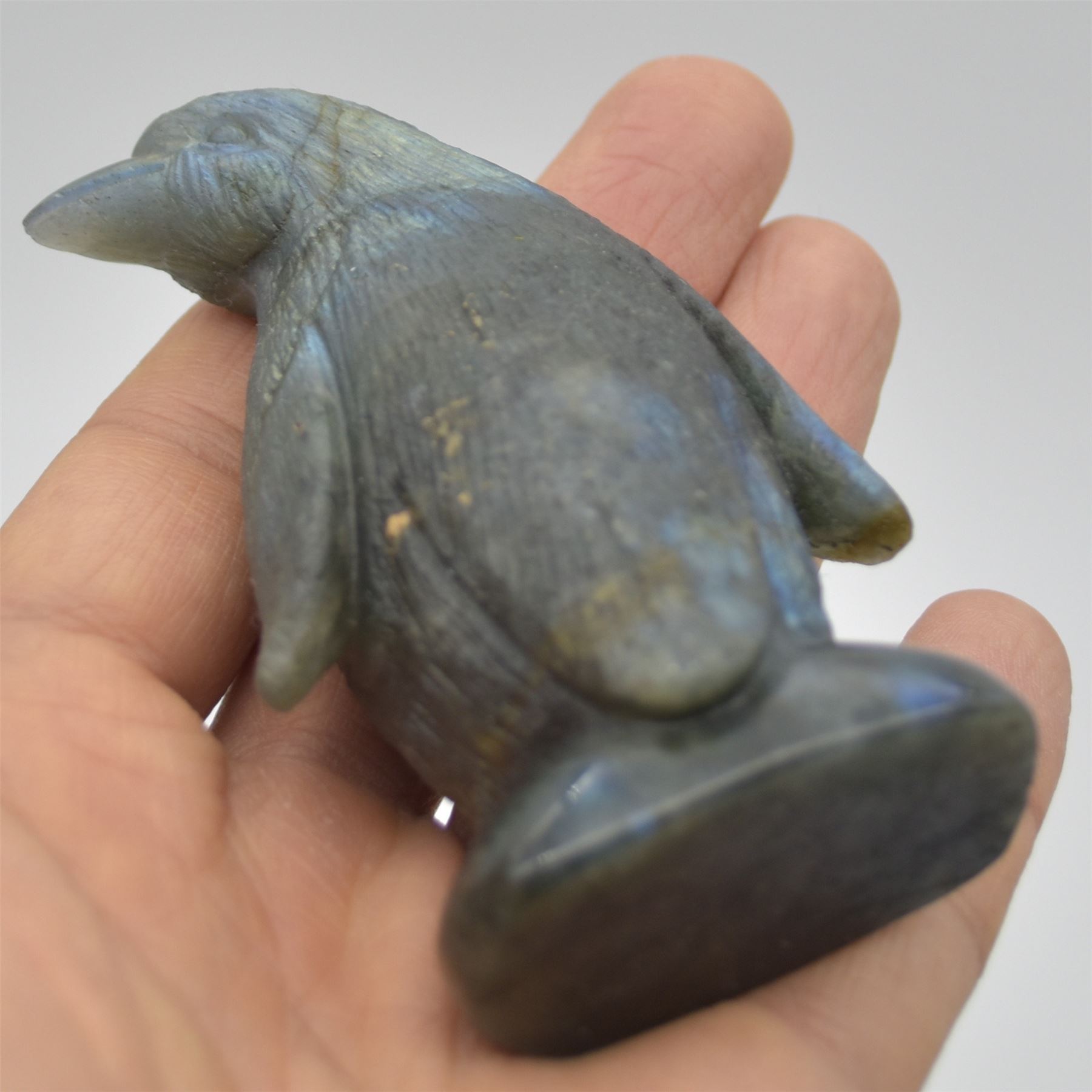 Labradorite Crystal Penguin - 8cm x 5cm x 3cm - 126 grams #05 - Image 3