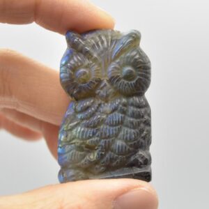 Labradorite Owl - 30 grams - 4.5cm x 2.5cm  x 1.3cm - #07