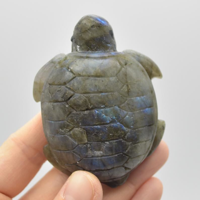 Labradorite Turtle - 7.5cm x 5cm x 2.5cm - 107 grams - Image 2