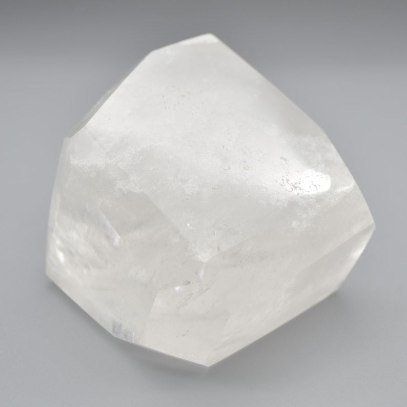 Clear Quartz Freeform, Free Form - 7cm x 9.5cm x 7cm - 708 grams - Image 2