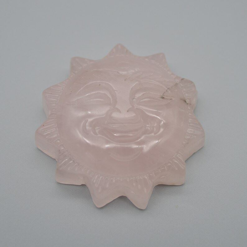 Rose Quartz Sun with Face - 57 grams - 5cm x 1.5cm - Image 3