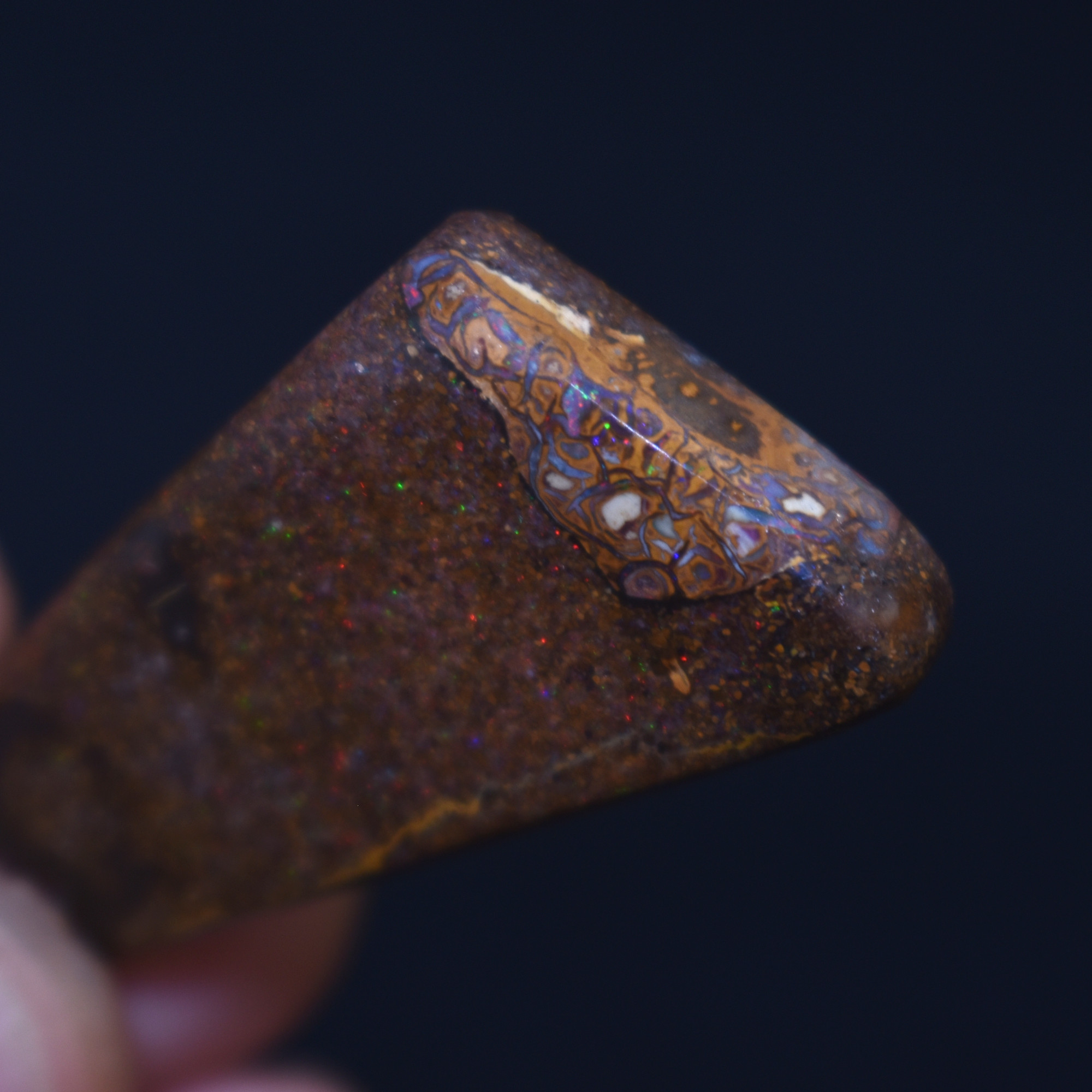 Australian Rough Boulder Opal, Raw Matrix Specimen - 31ct weight #28 - Image 3