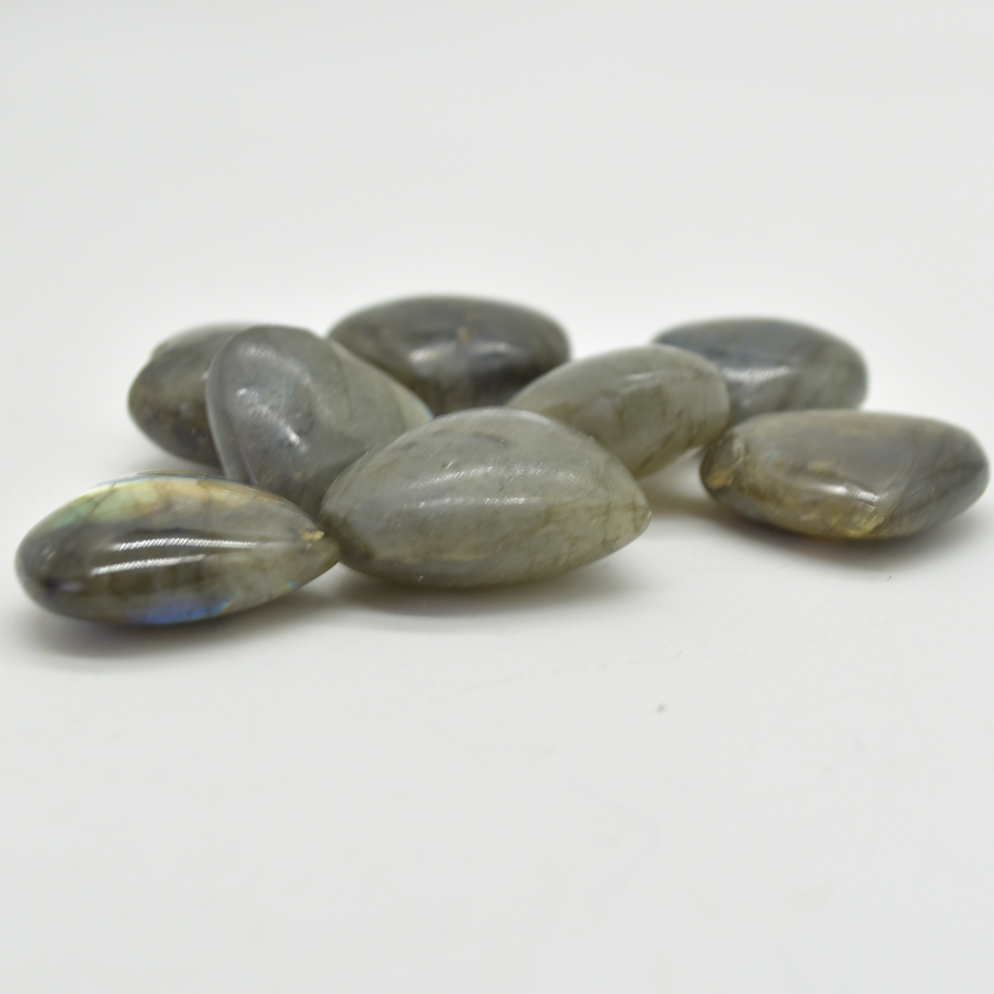 Labradorite Crystal Puffy Heart - 2cm - 2.5cm - 1 Count - Image 3