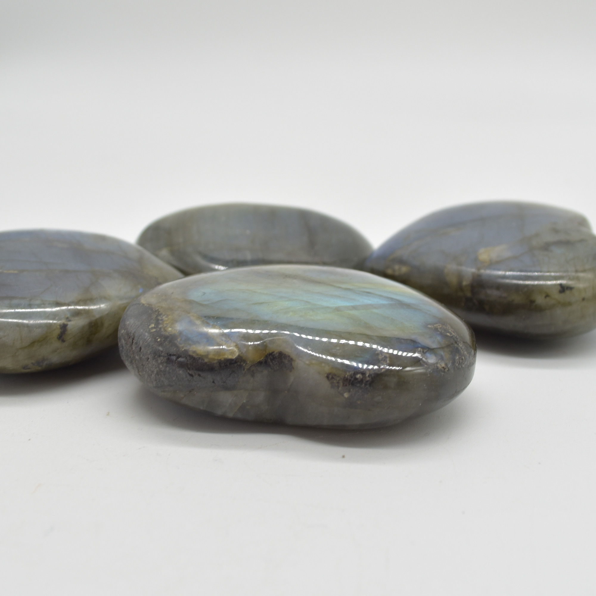 Labradorite Crystal Puffy Heart - 6.5cm - 1 Count - Image 3